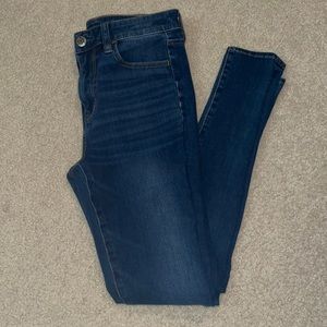 AEO Super Hi-Rise Jegging - Dream Jean - size 4